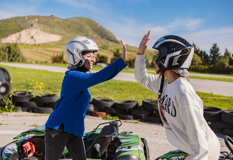 Partinico, un recorrido en la pista con los Go Karts