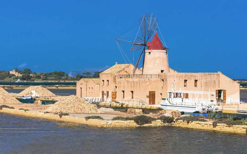 Salt Pans of Trapani, a place to photograph